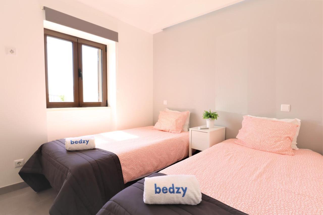 Vila - Mar - Private Outdoor Jacuzzi - Wifi & Airco - By Bedzy Albufeira Eksteriør billede