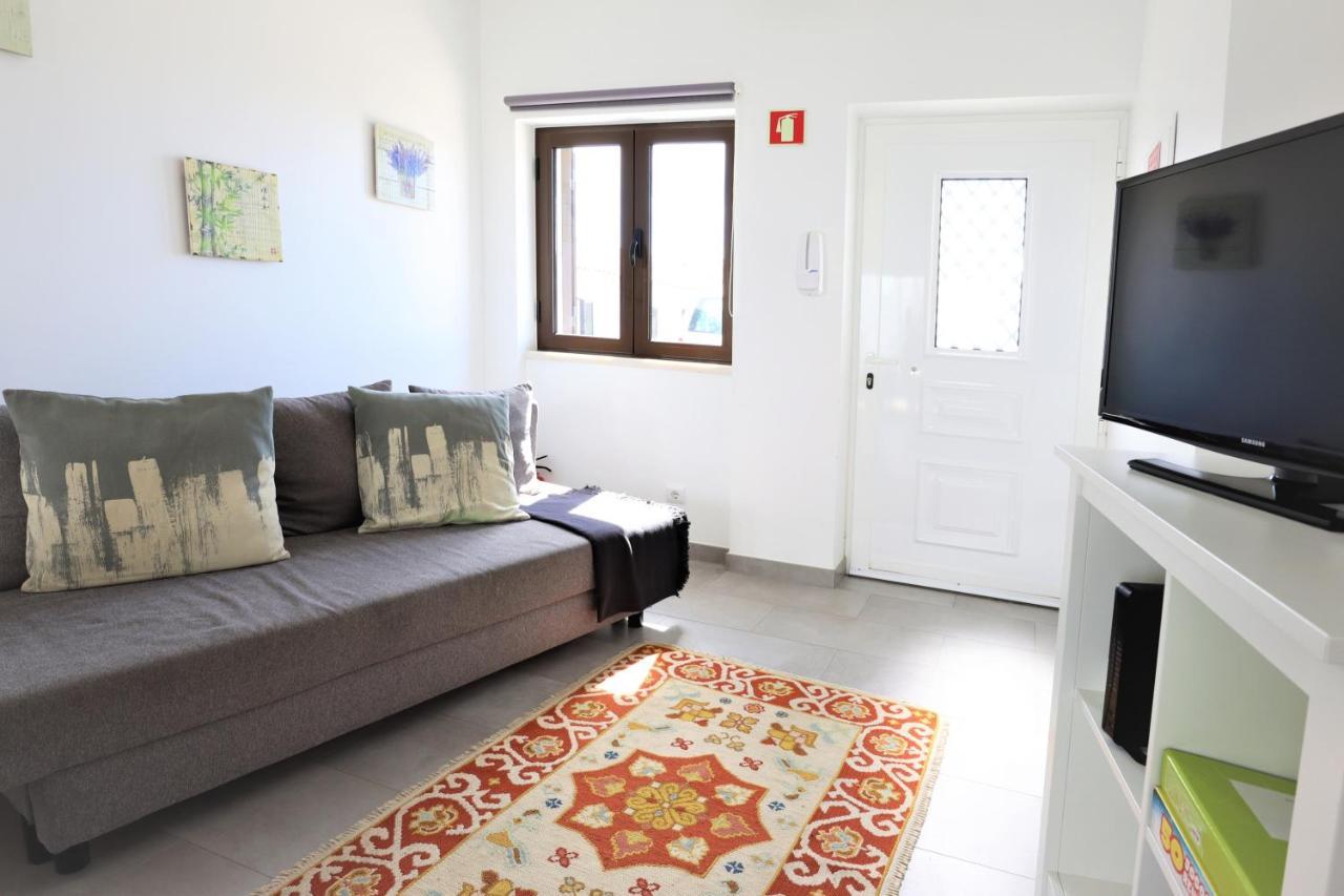 Vila - Mar - Private Outdoor Jacuzzi - Wifi & Airco - By Bedzy Albufeira Eksteriør billede